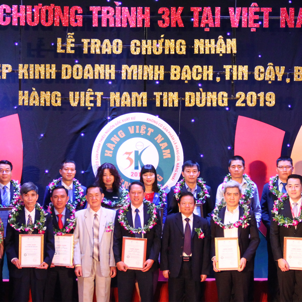 HALICO ĐƯỢC VINH DANH TẠI LỄ TRAO CHỨNG NHẬN "HÀNG VIỆT NAM TIN DÙNG 2019"